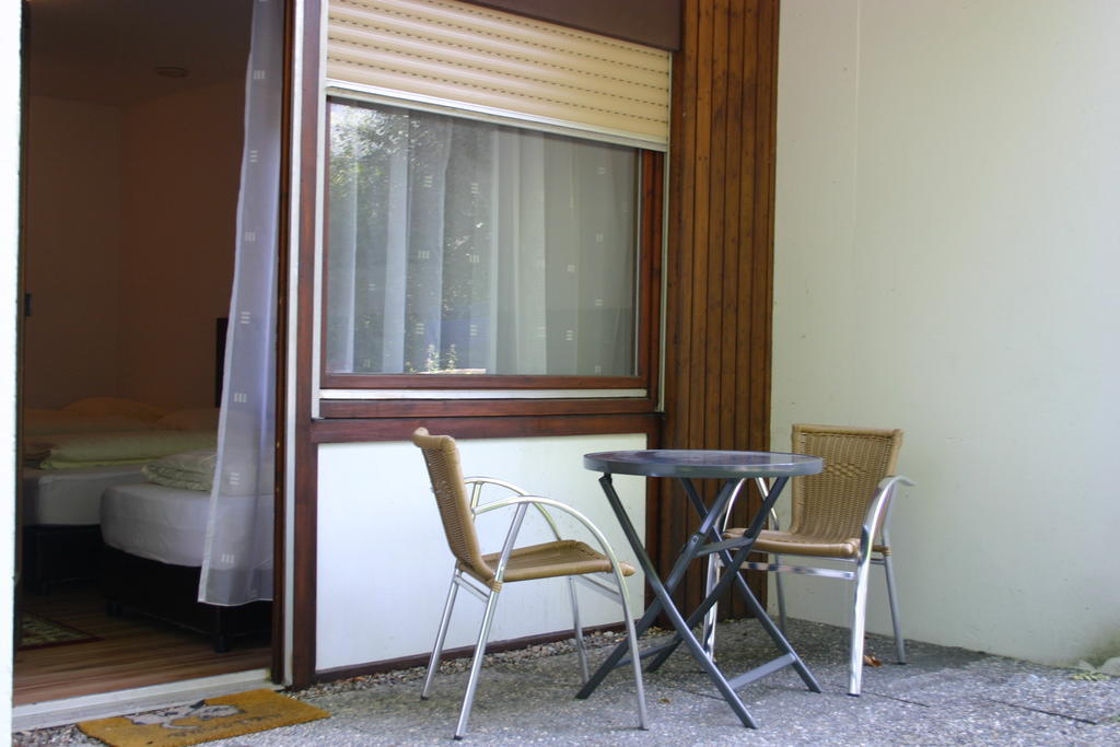 Apartment Traube Bad Urach Bagian luar foto