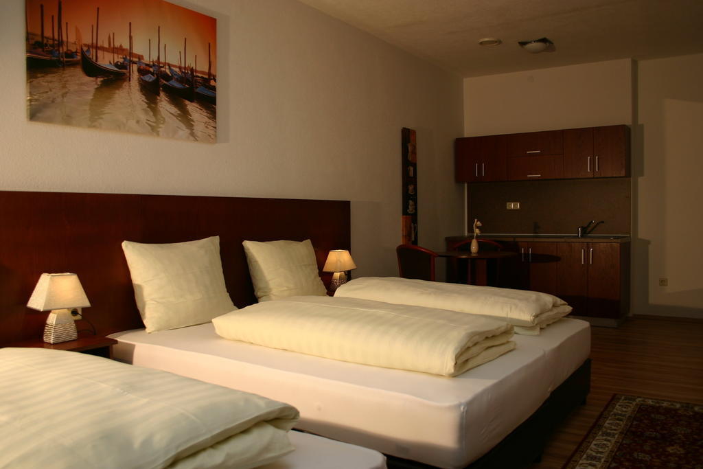 Apartment Traube Bad Urach Bagian luar foto