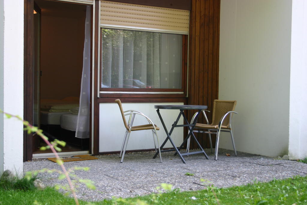 Apartment Traube Bad Urach Bagian luar foto